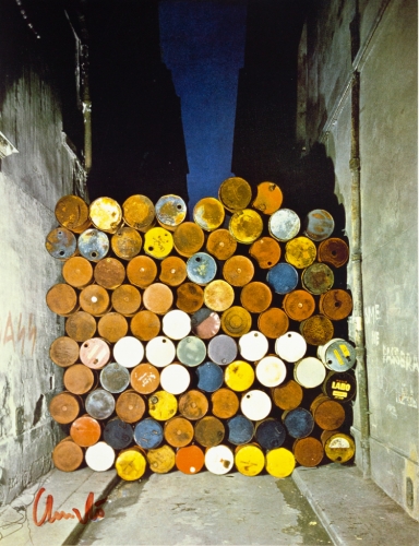 Christo Javacheff - Mur de barils de ptrole
