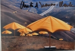 Christo Javacheff - Yellow umbrella's - met origineel stofje